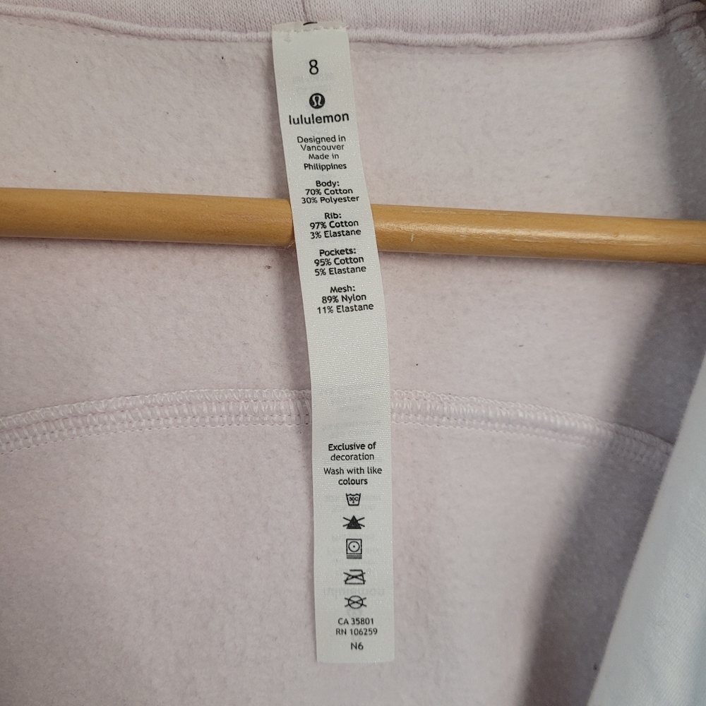 Lululemon Scuba Full-Zip Hoodie Pink - Like New - Size 8 - Flutterby Pink - Picture 10 of 11